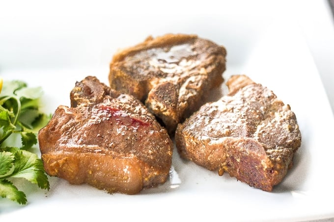 波斯式羊排(羊肉串):多汁、鲜嫩、味道浓郁,羊肉串将是你最喜欢的羊排制作方法。