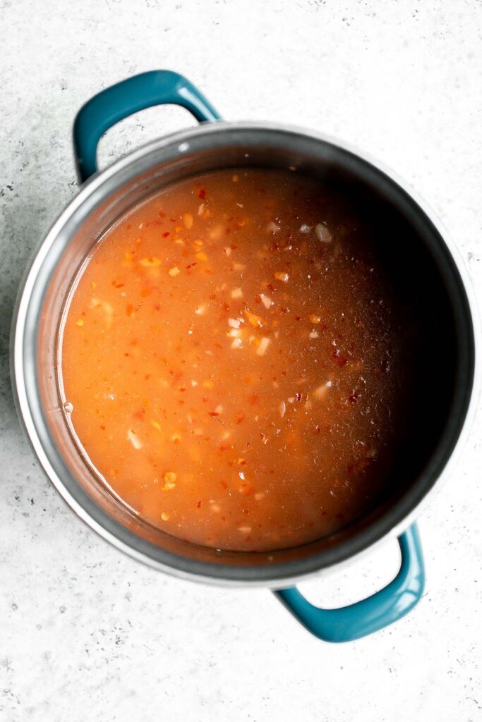 甜辣椒火鸡肉丸美味可口，鲜嫩多汁，充满了经典的泰国风味，制作简便快捷。可口的，甜的，浓郁的。| aheadofthyme.com